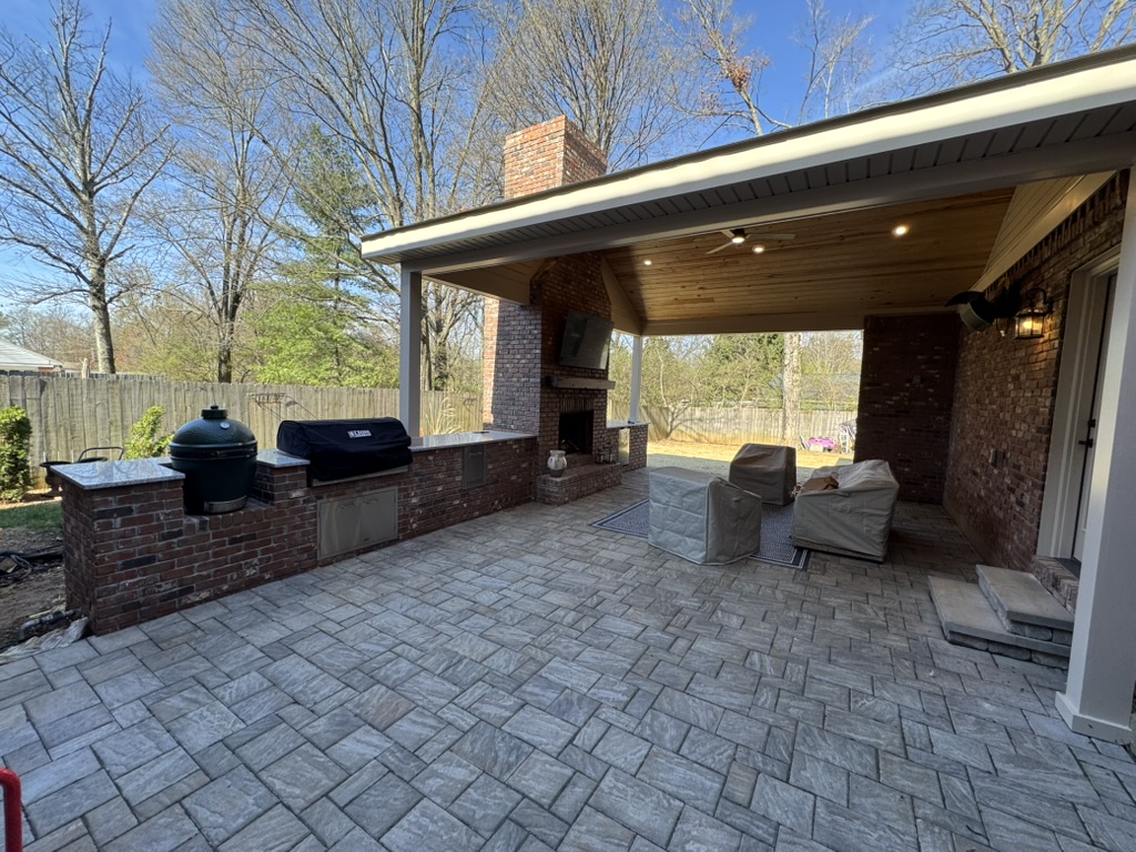 Garage in Louisville, KY - Two Springs - High Bridge Development - Photo 18