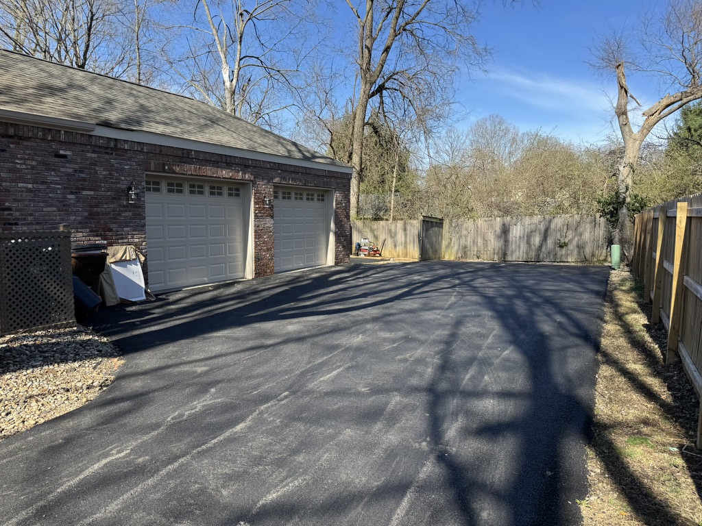 Garage in Louisville, KY - Two Springs - High Bridge Development - Photo 7