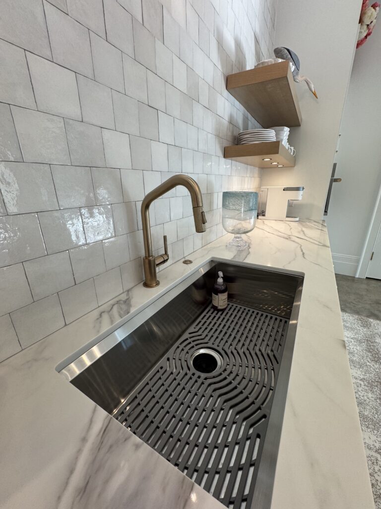 Pool House in Glenview, KY - Glenview - High Bridge Development - Photo 3
