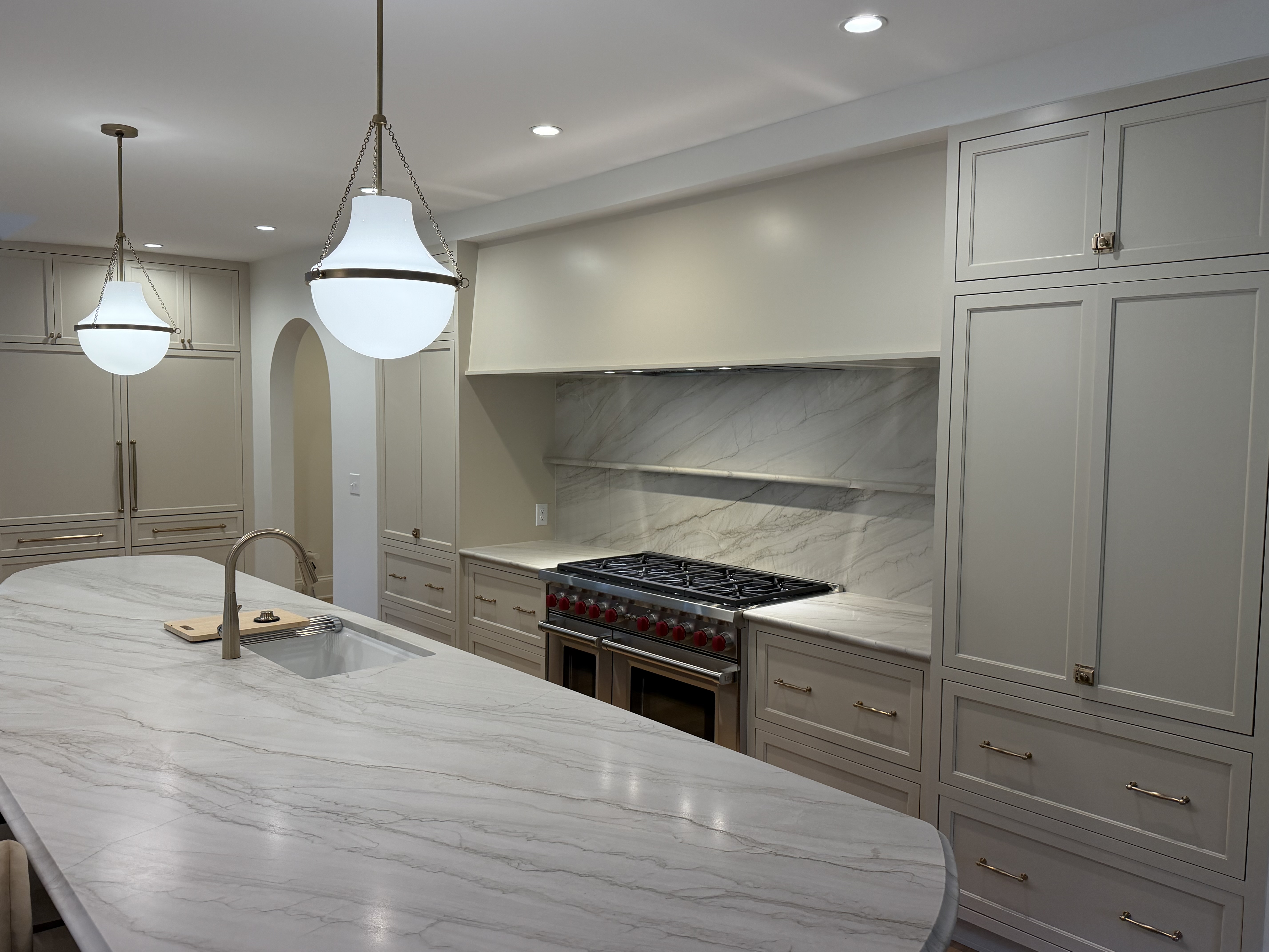 48'' range amish kitchen cabinets