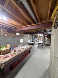 unfinished basement (before)